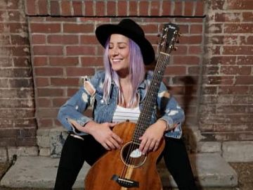 Jillian Eliza